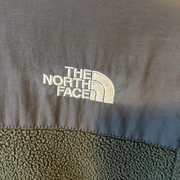 The North Face Gray and Olive Jacket - Picture 6 of 6